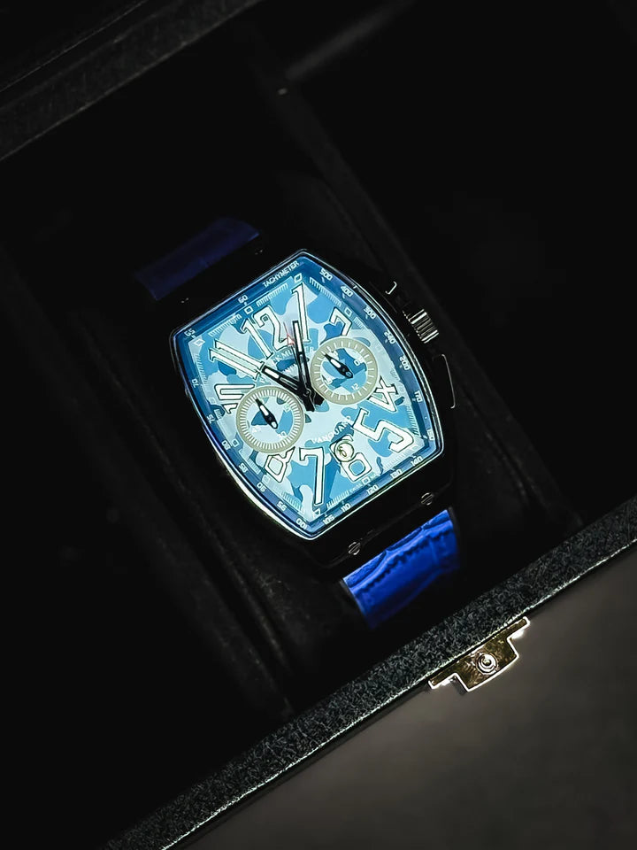Fashion Watch Rich Blue Colour Sharp dial